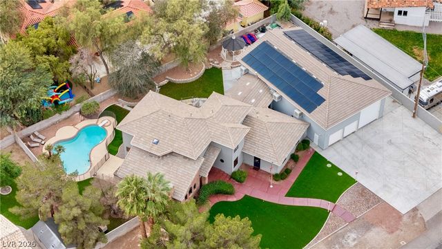 4075 East Oquendo Road, Las Vegas, NV 89120