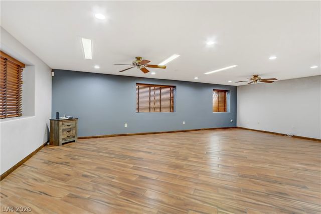 4075 East Oquendo Road, Las Vegas, NV 89120