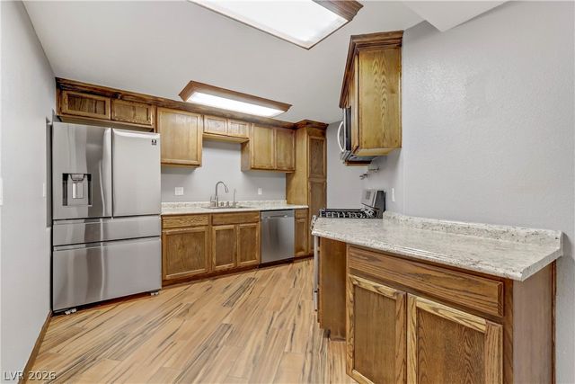 4075 East Oquendo Road, Las Vegas, NV 89120