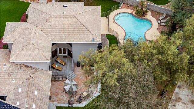 4075 East Oquendo Road, Las Vegas, NV 89120