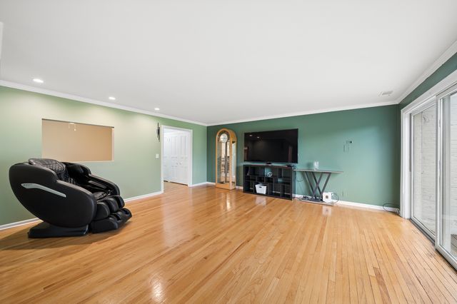 7319 Colony Lane 2G, Frankfort, IL 60423