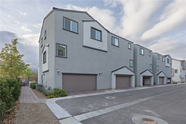 3541 Grigio Street, Las Vegas, NV 89129