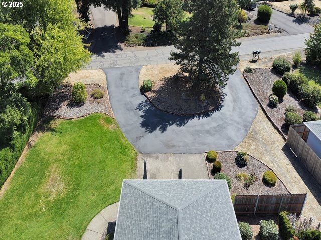 6593 RIPPLING BROOK Dr Se, Salem, OR 97317