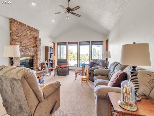 6593 RIPPLING BROOK Dr Se, Salem, OR 97317