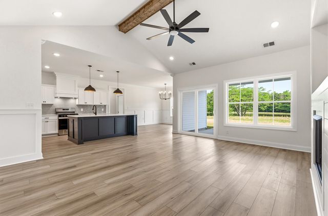 1035 Martin Ln., Conway, SC 29526