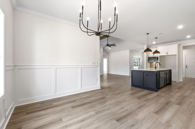1035 Martin Ln., Conway, SC 29526