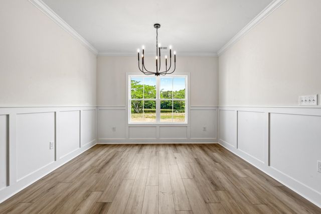 1035 Martin Ln., Conway, SC 29526