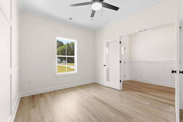 1035 Martin Ln., Conway, SC 29526