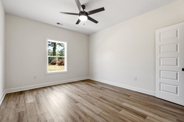 1035 Martin Ln., Conway, SC 29526