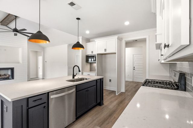 1035 Martin Ln., Conway, SC 29526