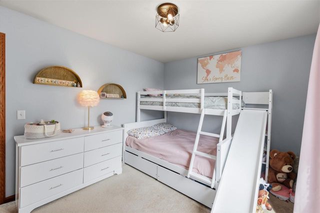 4122 Vidon Drive, Madison, WI 53704
