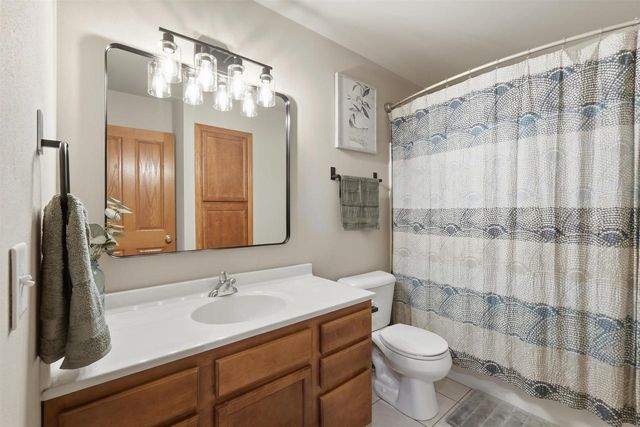4122 Vidon Drive, Madison, WI 53704