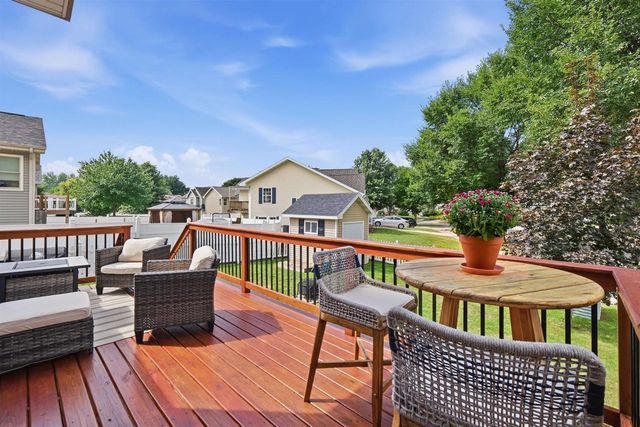 4122 Vidon Drive, Madison, WI 53704