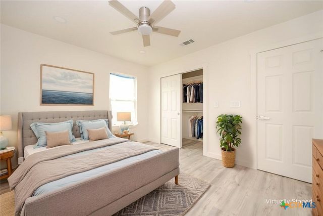 1010 S 4th Street, Temple, TX 76504