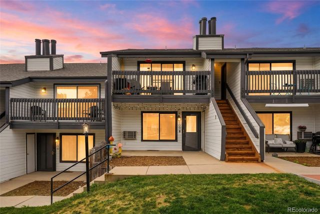 532 Oakwood Drive D105, Castle Rock, CO 80104