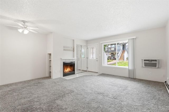 532 Oakwood Drive D105, Castle Rock, CO 80104