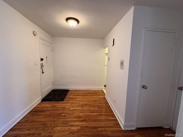 62-59 108th Street 3S, Forest Hills, NY 11375