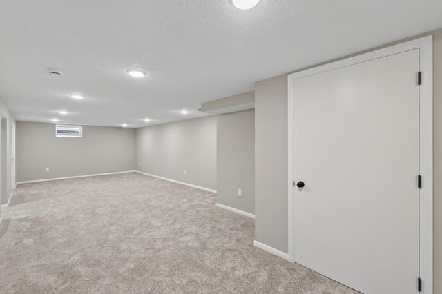 509 Indiana Avenue N, Golden Valley, MN 55422