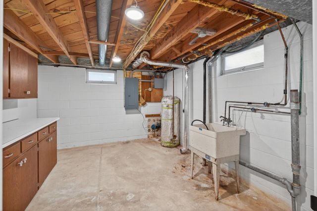 509 Indiana Avenue N, Golden Valley, MN 55422