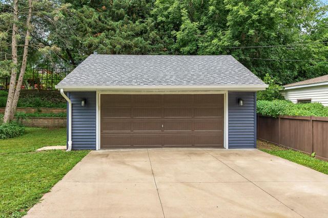 509 Indiana Avenue N, Golden Valley, MN 55422