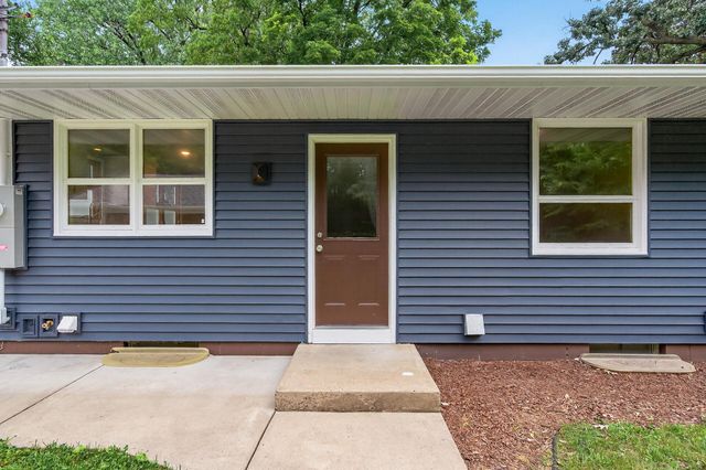 509 Indiana Avenue N, Golden Valley, MN 55422