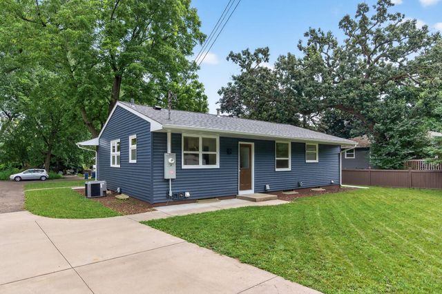 509 Indiana Avenue N, Golden Valley, MN 55422