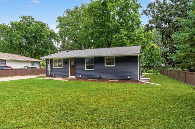 509 Indiana Avenue N, Golden Valley, MN 55422