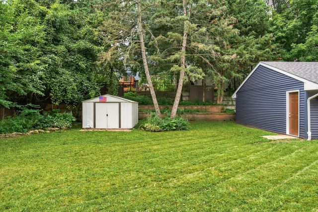 509 Indiana Avenue N, Golden Valley, MN 55422