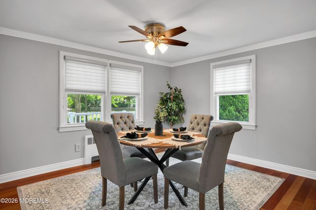 8 W Lake Road, Red Bank, NJ 07701