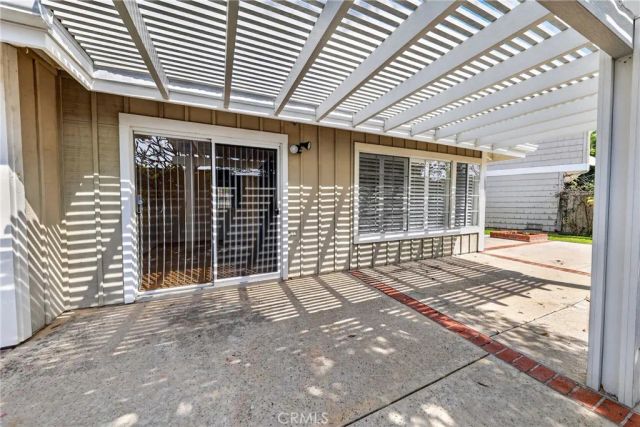 2072 Cherokee, Tustin, CA 92782