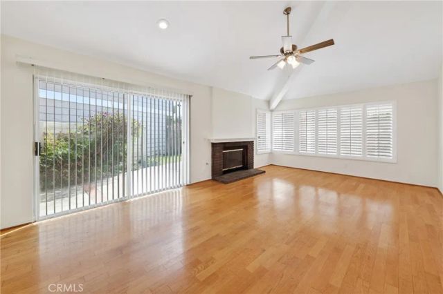 2072 Cherokee, Tustin, CA 92782