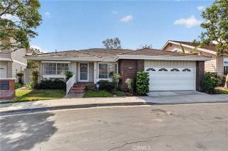 2072 Cherokee, Tustin, CA 92782