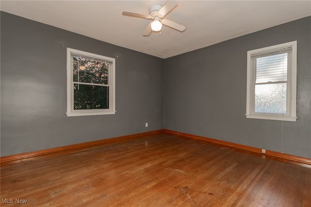 1111 E Miner Road, Mayfield Heights, OH 44124