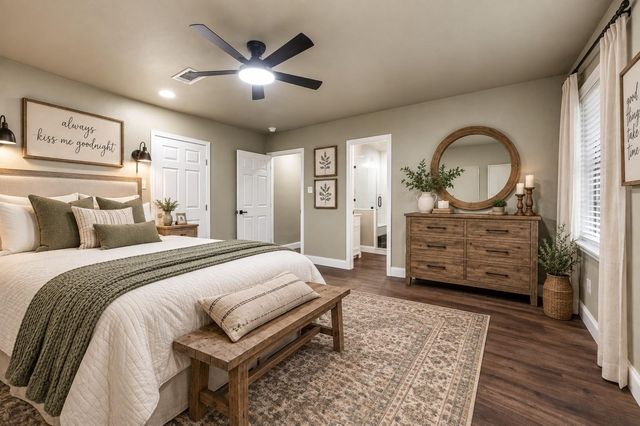 717 Cedar Lawn Drive, Alvin, TX 77511