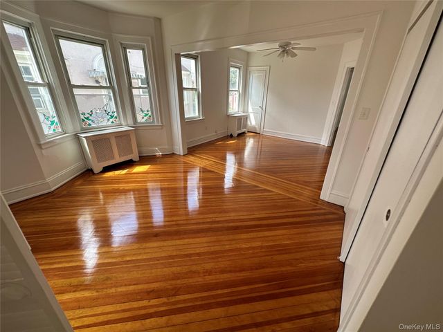 527 W Beech Street 1, Long Beach, NY 11561