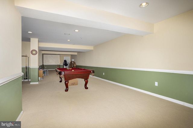 1471 HERITAGE LN, York, PA 17403