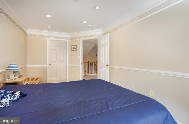 1471 HERITAGE LN, York, PA 17403