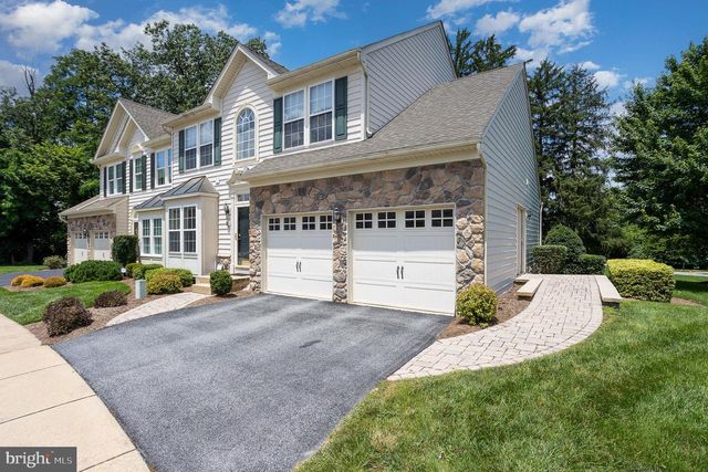 1471 HERITAGE LN, York, PA 17403