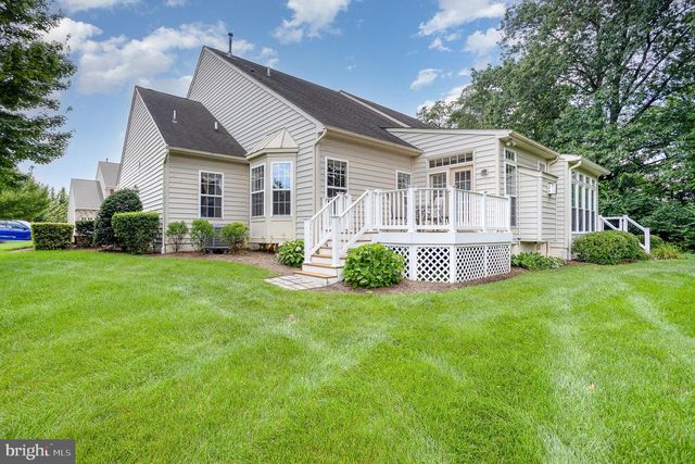 1471 HERITAGE LN, York, PA 17403