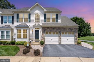 1471 HERITAGE LN, York, PA 17403