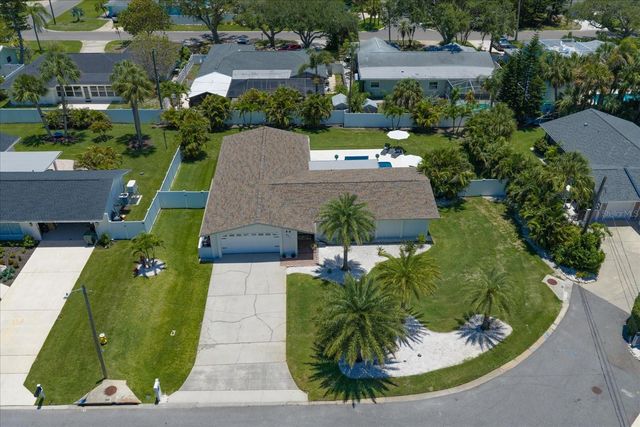821 JACARANDA DRIVE, Largo, FL 33770