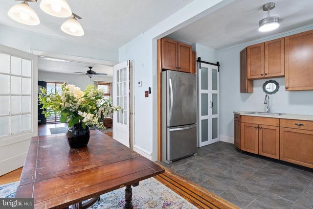 5825 CHEW AVE, Philadelphia, PA 19138