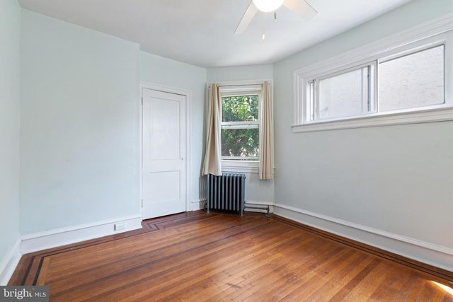 5825 CHEW AVE, Philadelphia, PA 19138