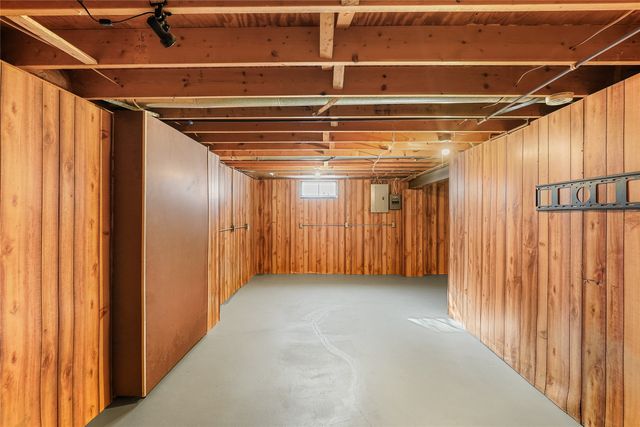 1214 JONATHAN Drive, Erie, PA 16509