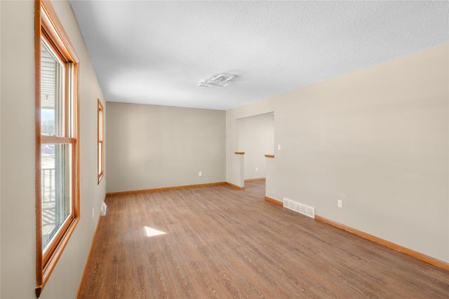 1214 JONATHAN Drive, Erie, PA 16509