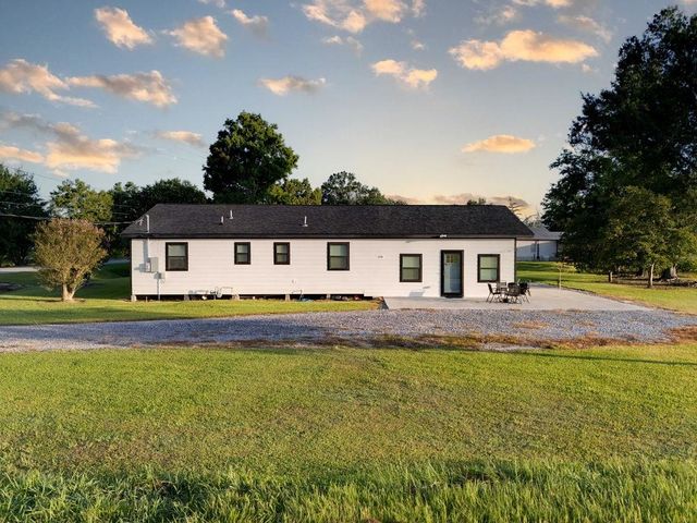 240 Bayou Blue Rd, Houma, LA 70364