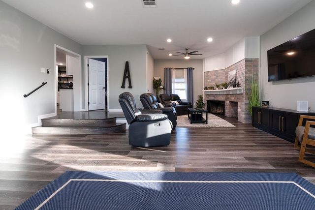 240 Bayou Blue Rd, Houma, LA 70364