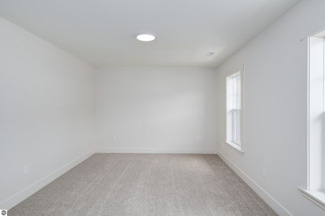 1502 Simsbury Street # 4, Traverse City, MI 49686