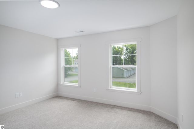 1502 Simsbury Street # 4, Traverse City, MI 49686