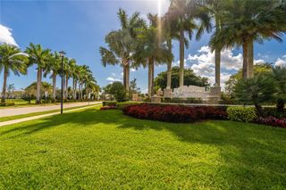 361 NE 194th Ter, Miami, FL 33179
